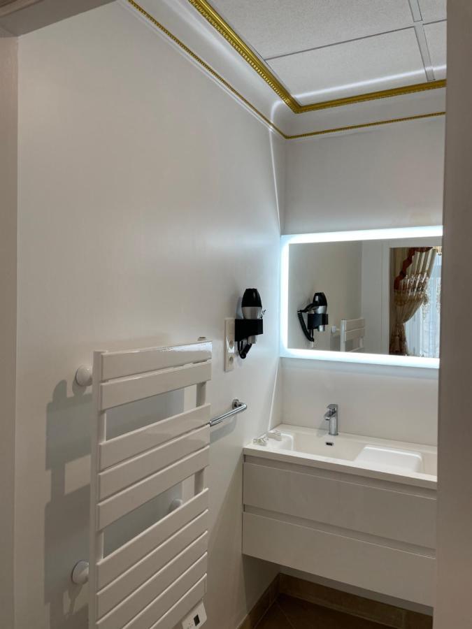 נרבון Chambre A Baldaquin Maison De L'Eglise Du Couvent מראה חיצוני תמונה